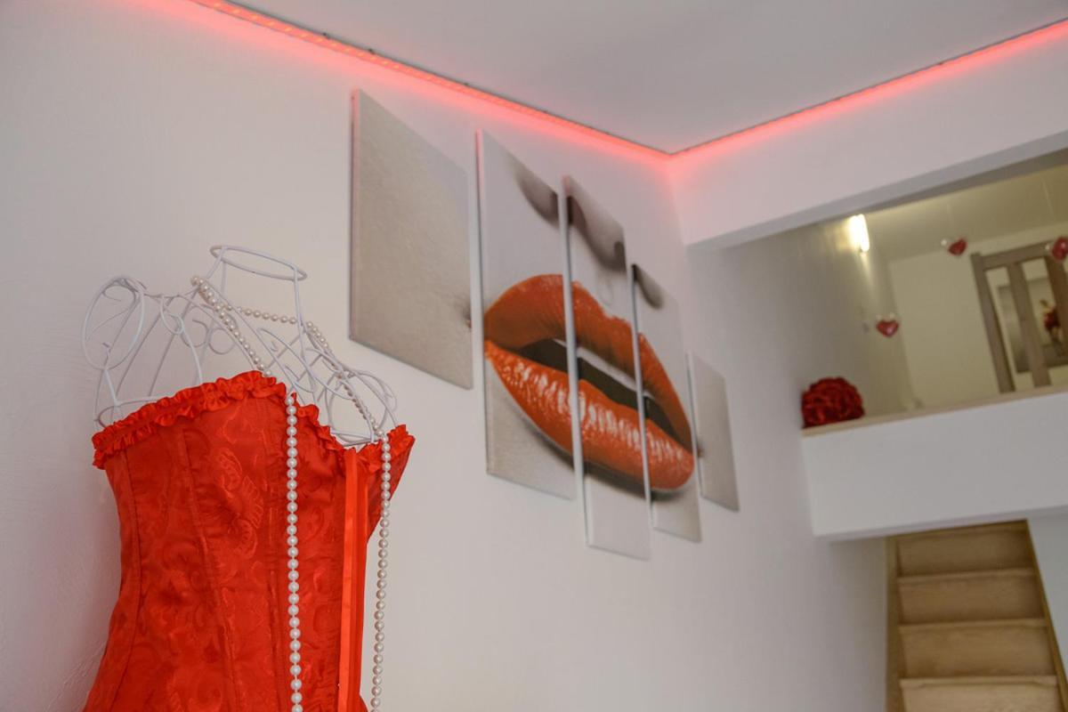 Love Room - Suite Romantique Avec Spa Privatif Le Puy-en-Velay Exterior photo