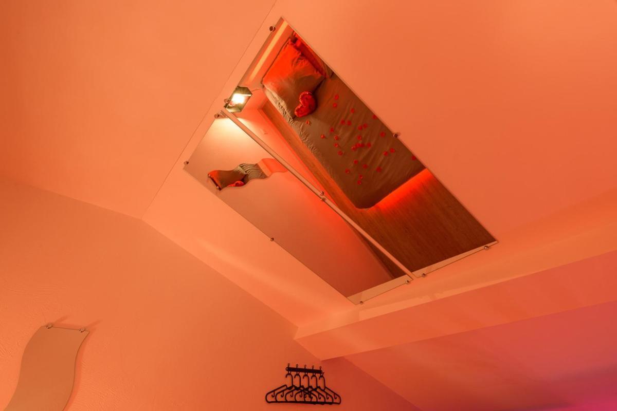 Love Room - Suite Romantique Avec Spa Privatif Le Puy-en-Velay Exterior photo