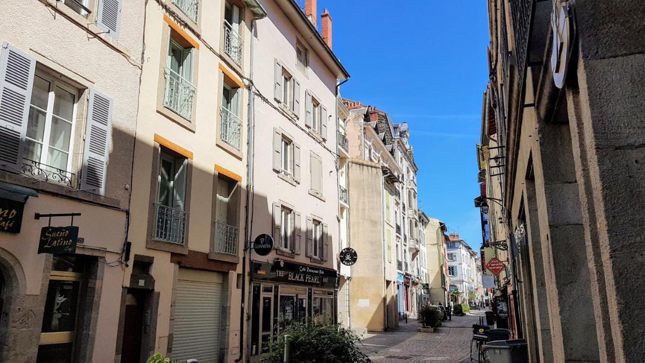 Love Room - Suite Romantique Avec Spa Privatif Le Puy-en-Velay Exterior photo