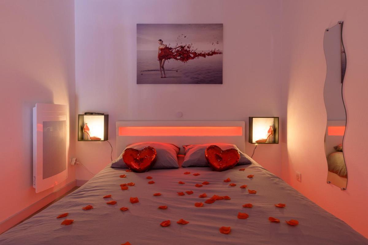 Love Room - Suite Romantique Avec Spa Privatif Le Puy-en-Velay Exterior photo